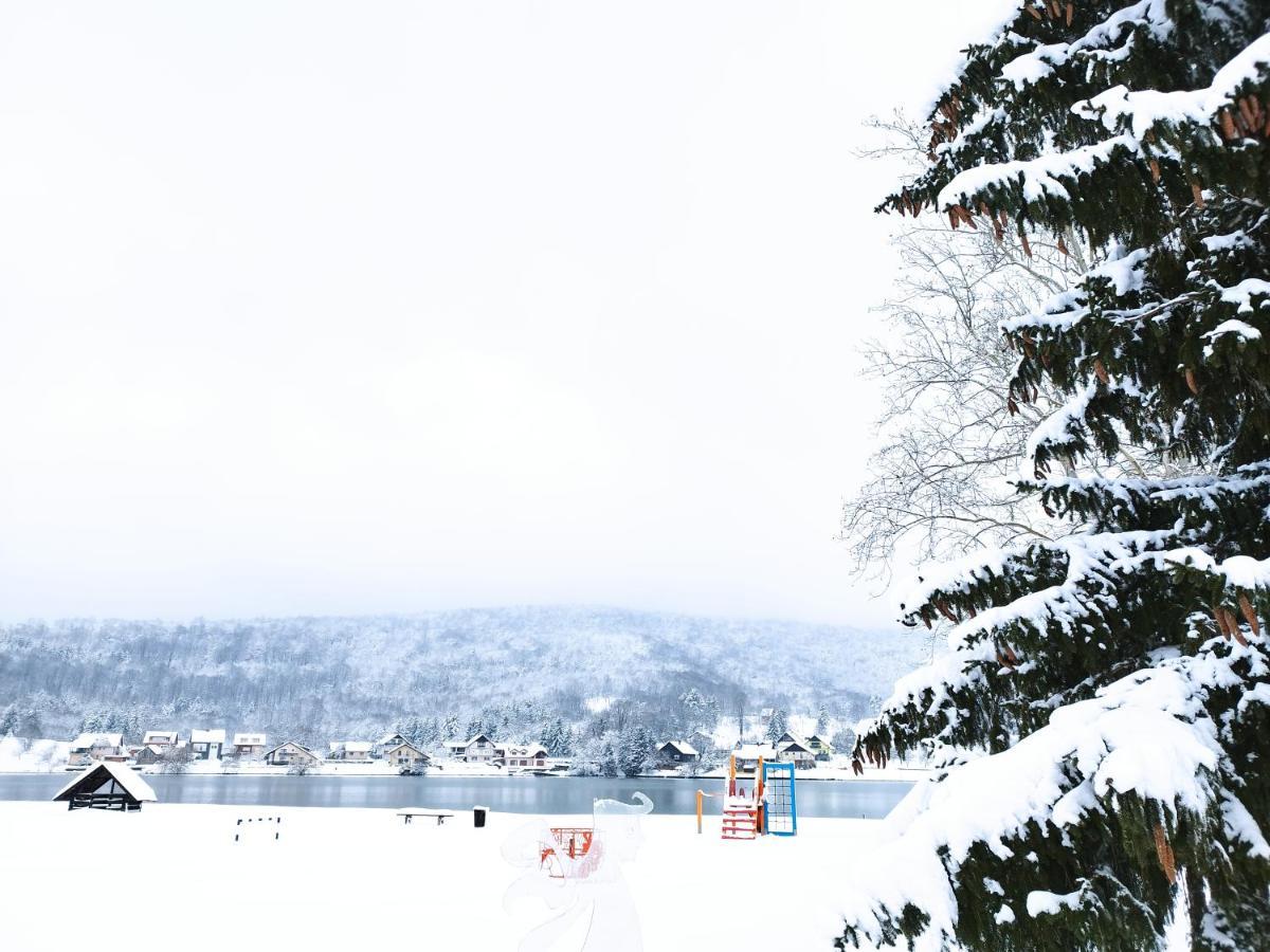 Vila Kosjenka On Lake Sabljaci Оґулин Екстер'єр фото